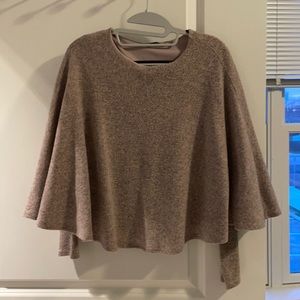Long sleeved sweater poncho - Zara